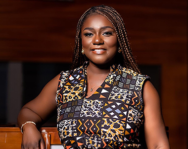 Lady Dentaa